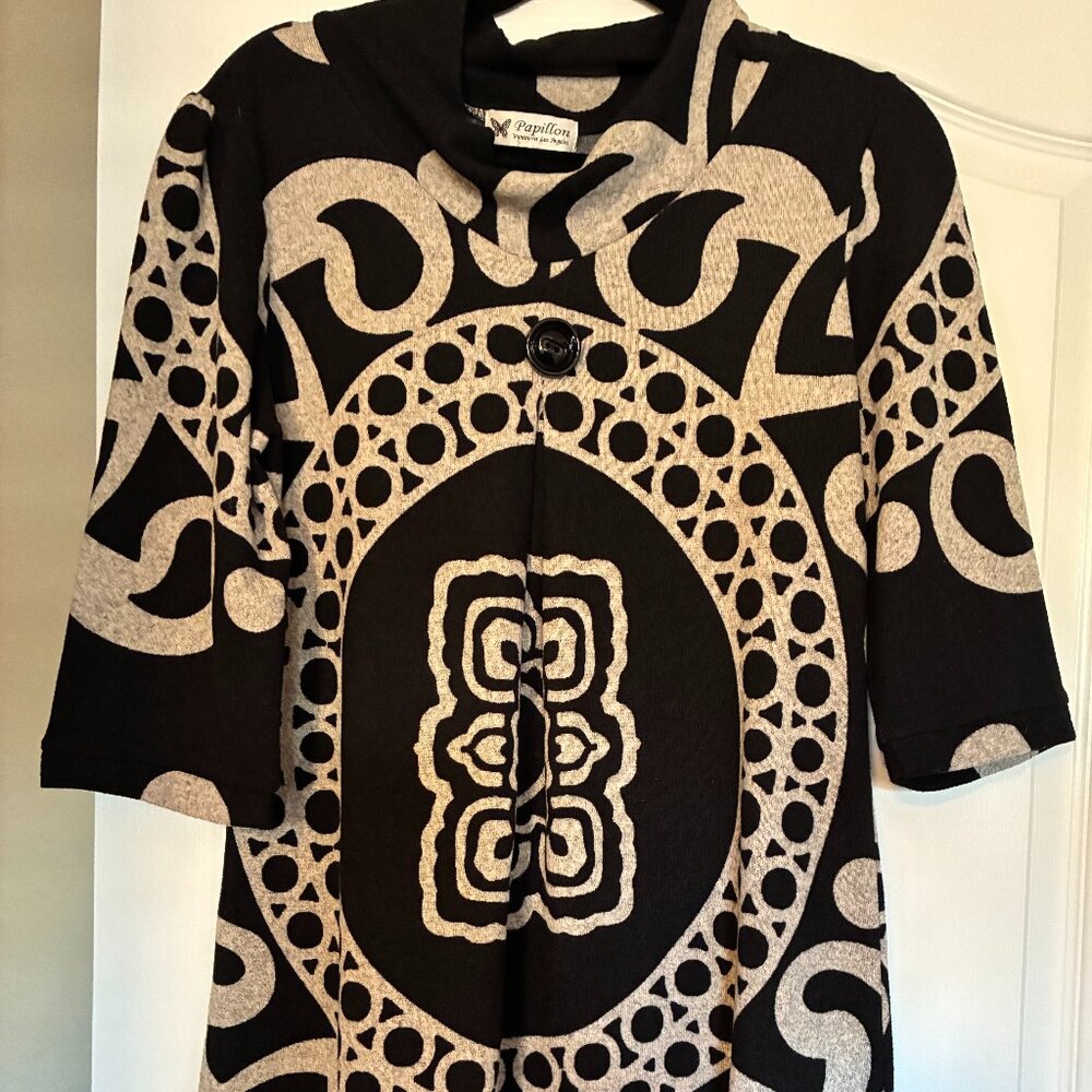 Black and beige print Dress by Papillon, size Large.  Very soft, warm fabric.